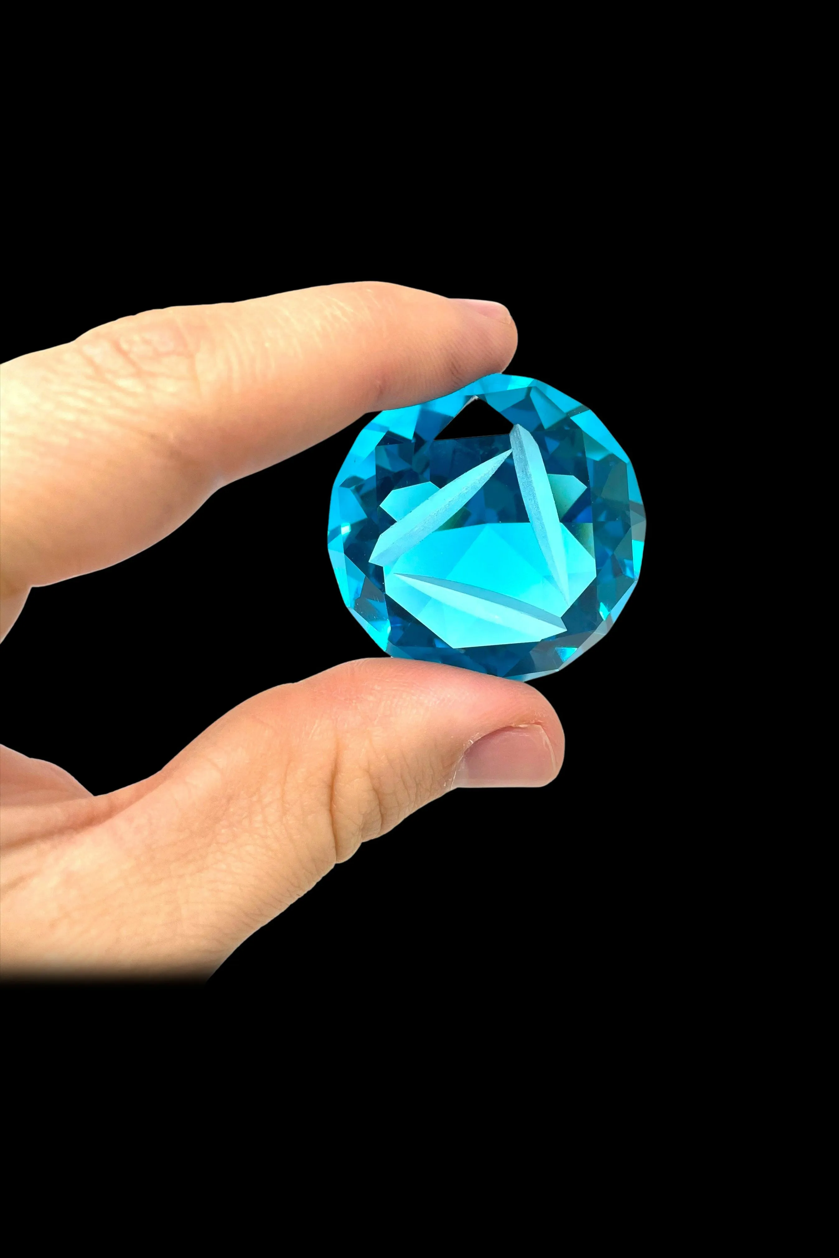 AFM Glass Diamond Spinner Cap
