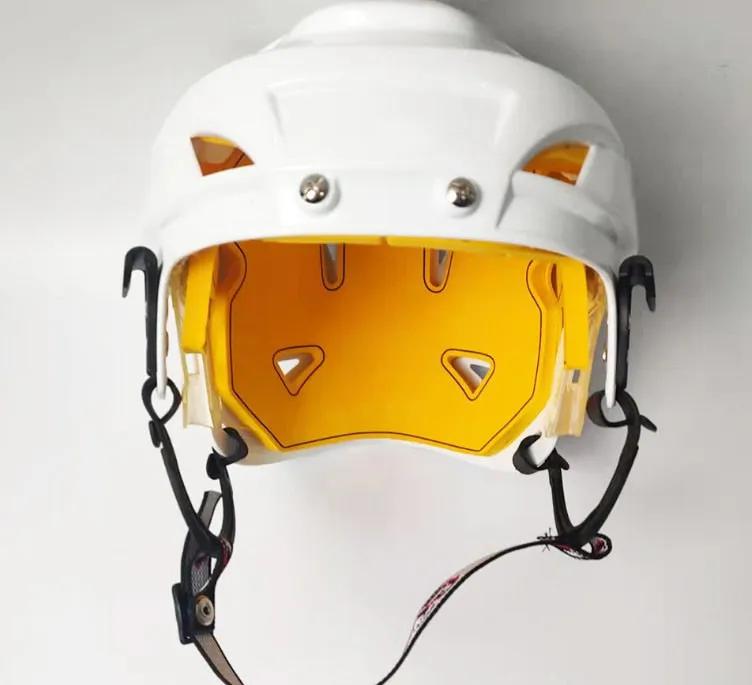 Full face shield ice hockey helmet