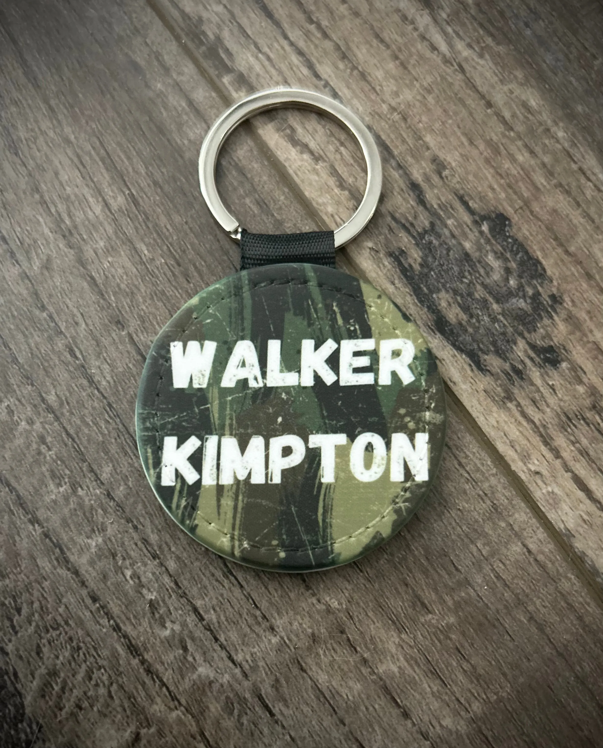 Round personalized keychain